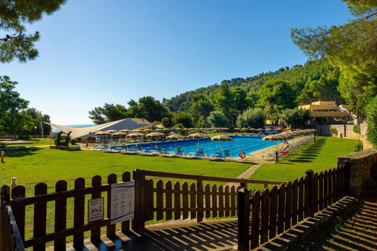 Pugnochiuso Resort Hotel Del Faro Вьесте Экстерьер фото