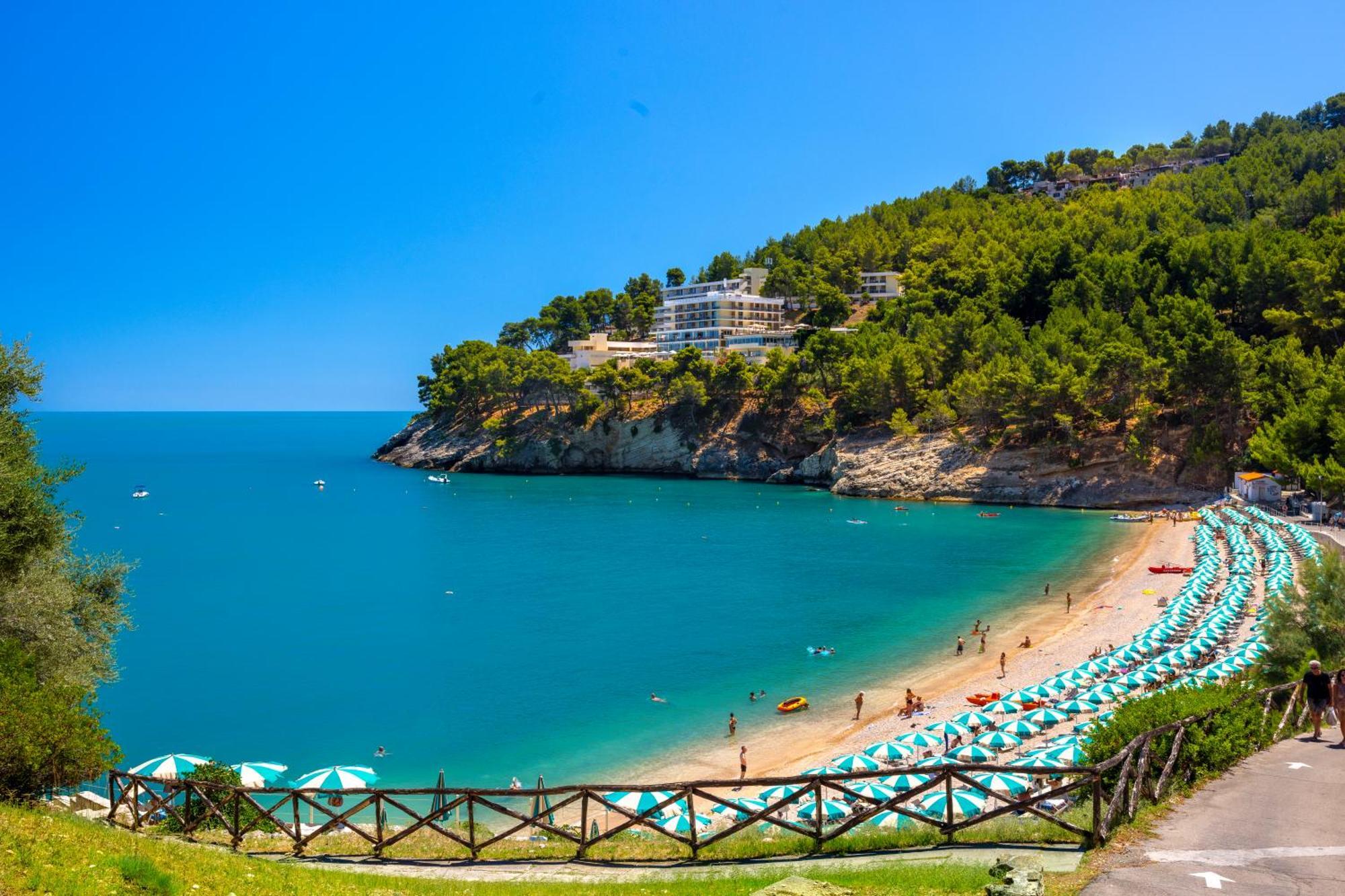 Pugnochiuso Resort Hotel Del Faro Вьесте Экстерьер фото