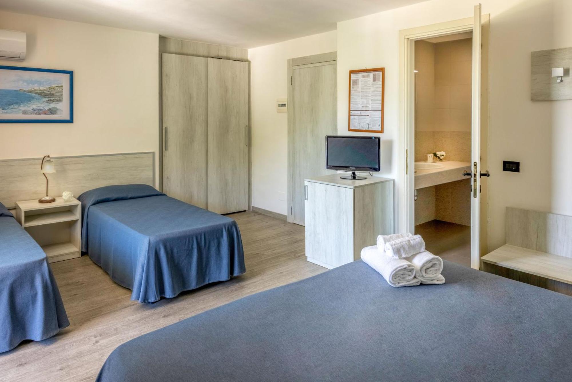 Pugnochiuso Resort Hotel Del Faro Вьесте Экстерьер фото